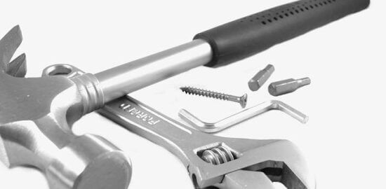 Jak opravit poškozenou cihlovou zeď